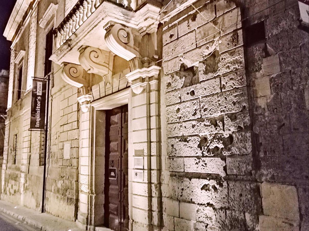 Vittoriosa' Seafront 2 Bed Highly Furnished Apartment ภายนอก รูปภาพ
