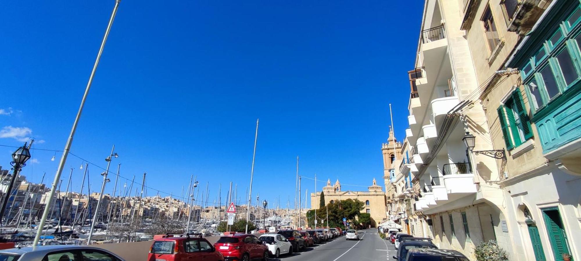 Vittoriosa' Seafront 2 Bed Highly Furnished Apartment ภายนอก รูปภาพ